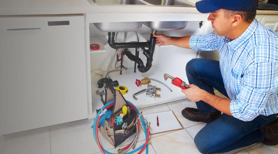 Expert burst pipe repair services in Jonesville, IN